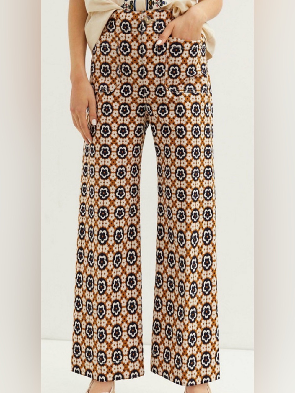 Maeve Colette Geometric Floral Wide-Leg Pants in Tan, Black & Cream